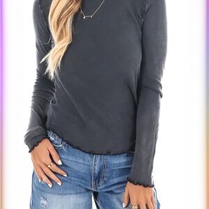 We The Free Black Long-Sleeve Ribbed Lettuce-Hem Top